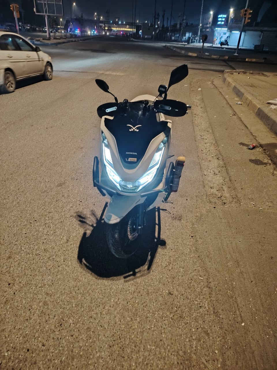 سلام عليكم مرخصت لدمن بي سي اكس جيل رابع دبل بصمه ساستم كامرات شاشه جبي اس زائد درع دراجه خير من الله جديده مراوس بتي ماكس 14 نضيفه *********** /كرار
مكاني بغداد شارع لكفاح
