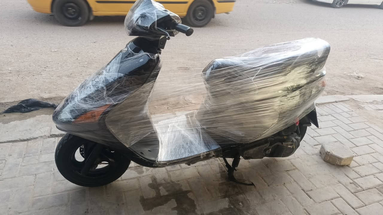 السلام عليكم درجه فراشه للبيع سلف هندر كهربائيات كلهم شغال شرط مامفتوحه حاويه ماناقصها شي واحد ‏  على واحد مكاني نجف سعر 600وبيها مجال الاستفسار ‏‪***********‬‏
