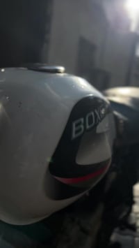 سلام وعليكم بوكسر اللبيع. مديل٢٢شغاله هندر سعر٨٠٠وبيها مجال ٠٧٧١٧٠٩٨٠٦...