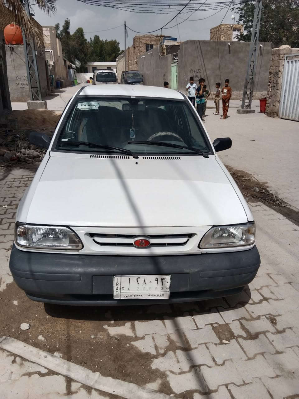 السلام عليكم سايبه للبيع موديل 14 مكينه جديده جير جديد حداديه جديده تخم تاير تبريد حلوه السياره سعر 36 وبيها مجال عنوان النجف الجريويه ***********
