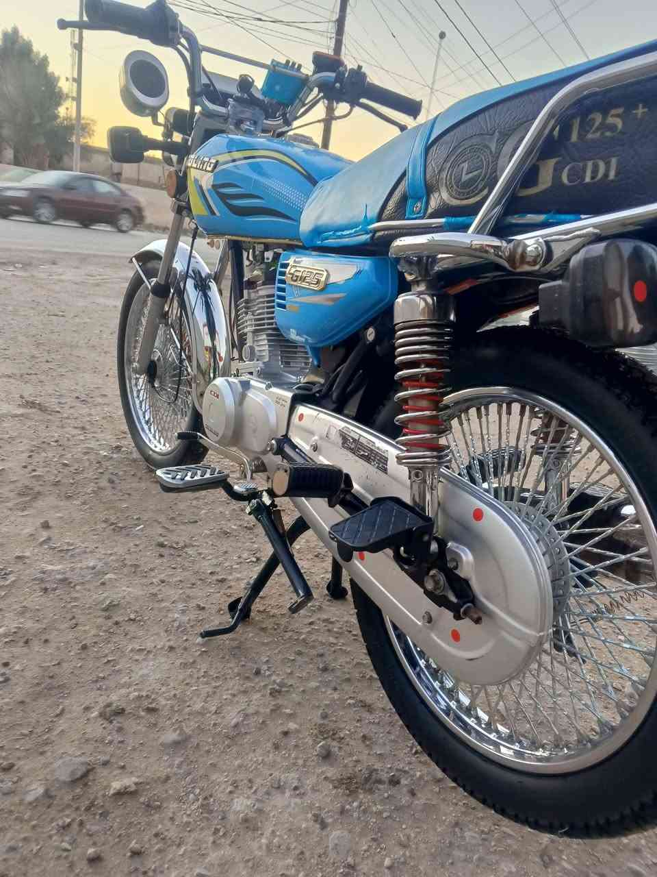 السلام عليكم اخوان
تايكر للبيع موديل 25 كفاله عامه من كل نقص 

كهربائيّات اوراق كامله مكمله 

سعر 680 والشراي يدلل 

مكاني حله شوملي 

***********
