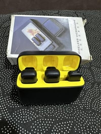 دبل مايك • تايب سي • حافظة