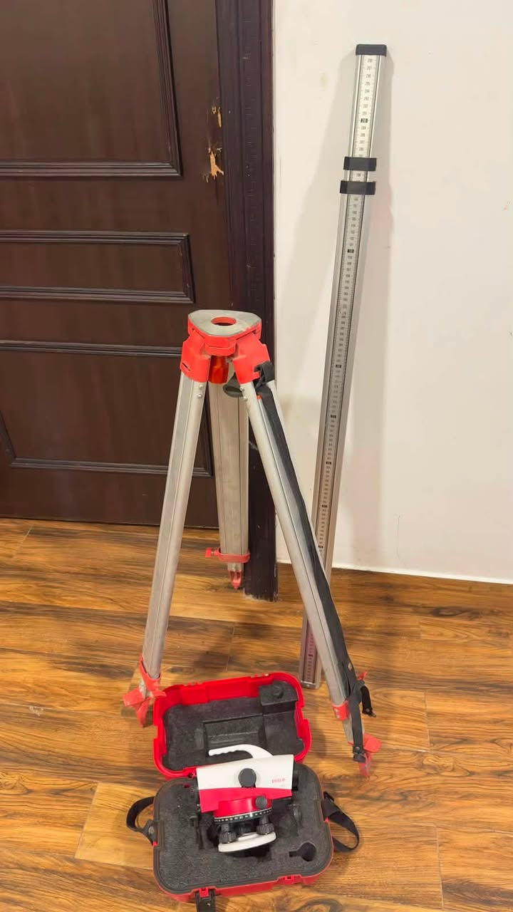 مرحبا عندي مجموعة ادوات هندسية اريد ابيعهم كل صورة وياها سعرها اذا تفيدكم


**إذا كنت صاحب هذا الإعلان وتريد حذفه لأي سبب، رجاءا أرسل رسالة إلى الدعم الفني**