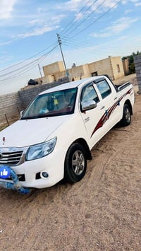 هايلوكس بيك اب • ٢٠١٤ • رقم ذي قار