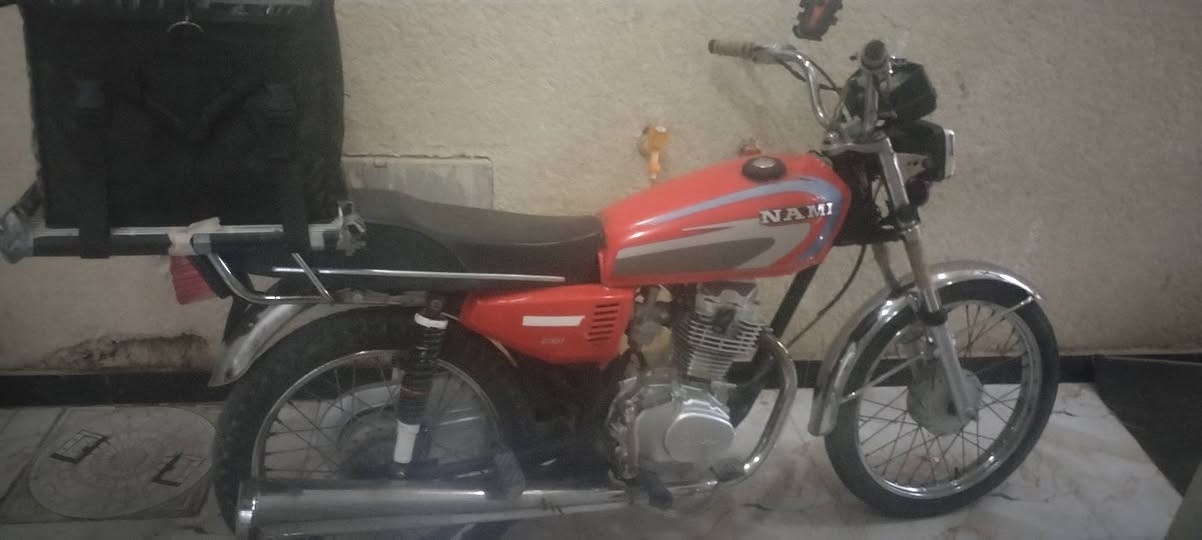 للبيع مكينه مامفتوحه نضيفه كلش
وبيه ٣اوراق معرف اسنساخ او اصلي انا بيع بدون سعره550 وبيه مجال
***********
