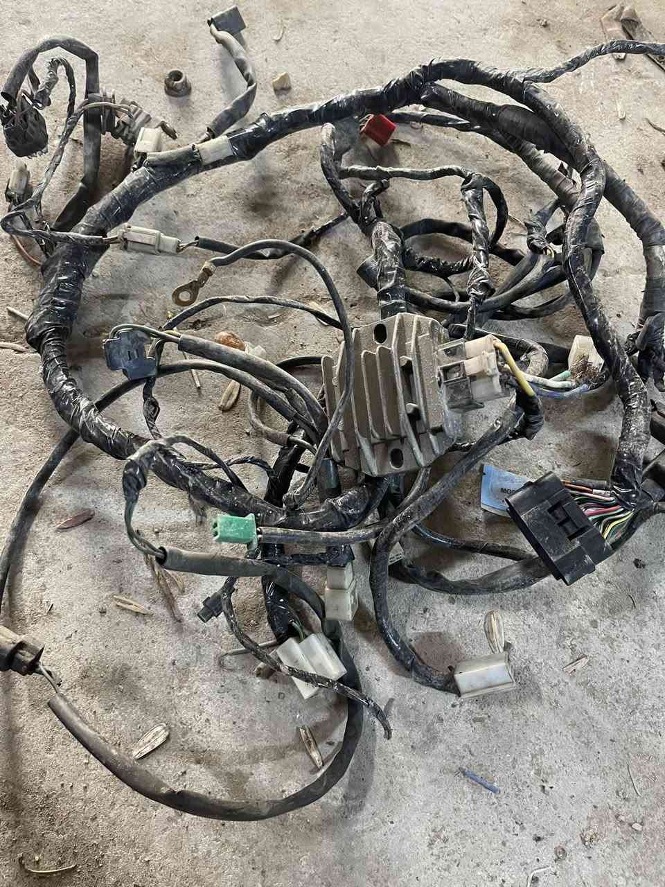 سلام عليكم
غراض ماكس نوزل 
ضفيره مصطره كامله ويه لكتف 35
ملف مصطره وفلاوين 15
كابريتر ماكس رمبه 20
واقيه ملحه بيه بس كسر من جوه 10 
مكاني زعفرانيه (***********)💕
