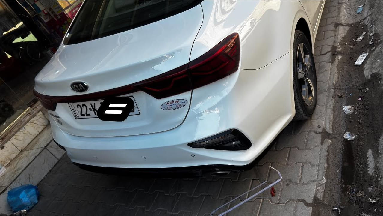 سيراتو 2019 لوحات اربيل السياره مكفوله من الدعاميه للدعاميه السياره كلش نضيفه جلخ ما بيها كشره نضيف جداً السياره ما بيها اي عيب 
المواصفات 
بصمه 
ترحيب مع مري كهرباء 
صندوق ذكي 
تشغيل عن بعد 
كروس مثبت سرعه 
تحكمات مقود 
تبريد خلفي 
وضعيات قياده 
حساس امامي خلفي 
للتواصل *********** السياره عارضه على 172 بيها مجال كلش بسيط
