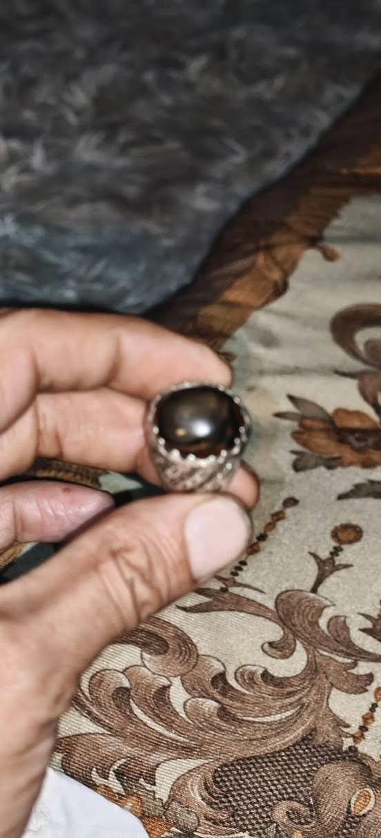 السلام عليكم كلمن وسعره مكاني الديوانية هاذا رقمي ***********
