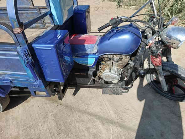 ستوته للبيع موديل 2018 اوراق اصولي  مجهزه كله 2025
يعني كعربائيات  صناديق بريك لايتات كله قبل يومين شديتهن 
ستوته جاهزه نكره سلف السعر مليون و300 وبيها مجال بسيط 
***********
اتصل على الرقم وتدلل
