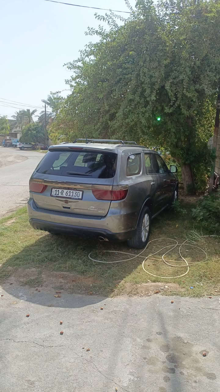 السلام عليكم  للبيع او مراوس
دورنكو موديل ١٢ بسمي رقم بغداد جديد 
بدون ضرر امريكا بس اهنا بالعراق صار بيها صبغ جاملغ الخلفي وتكحيل بالجاملغ أمامي وشخط بالباب الخلفي موصفات حلوه بدون فتحه ٦ سندر تو ويل وسعر تفضل خاص وبيك خير وتدلل مانختلف انشاء الله تحياتي للجميع


**إذا كنت صاحب هذا الإعلان وتريد حذفه لأي سبب، رجاءا أرسل رسالة إلى الدعم الفني**