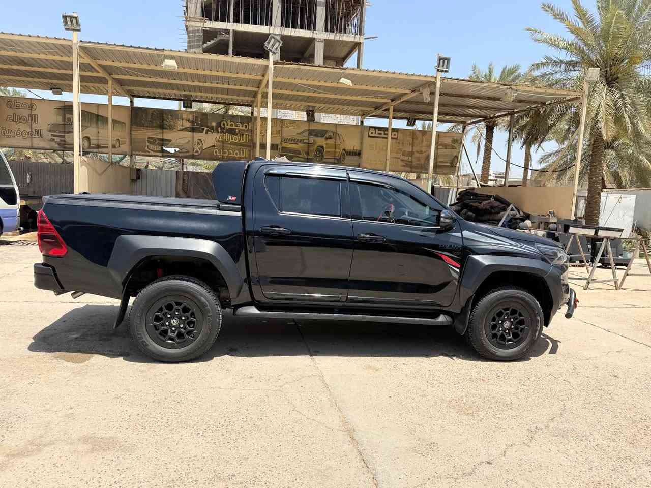 تويتا هايلوكس GR   2024   سعودي 
رقم اربيل 
منفاخ  ودبل سنتر لك.    للبيع 
زيرو ماشيه (20  ) الف 
كفالة  عامه 
استخدام شخصي 
جديد بحالة الوكالة  على وضع الشركة
مكينة V6
شفات ستيرن
كامرات 360
تحكمات كامله 
دخول ذكي
3 انضمه قيادة
كشن كهرباء 
كشنات جلد +  
سونر موجود بل منشور 
سعر445 
للاستفسار. *********** مكان سياره كربلاء
بيه صباق بدوسه كربلاء, العراق

