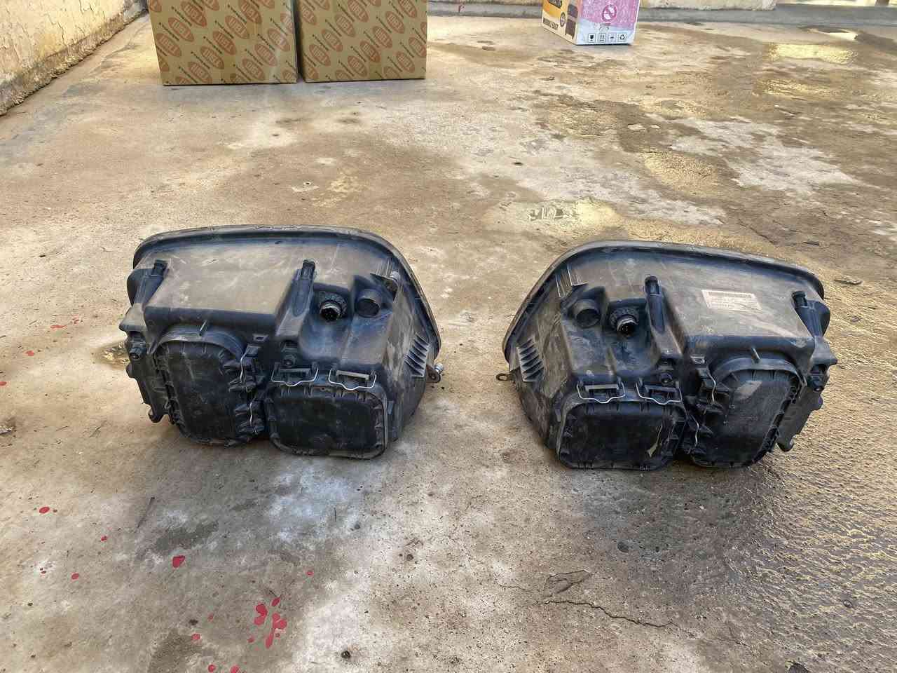 سلام عليكم زوجين لايتات مال دمعه اصليات مواسسه لل بيع *********** /***********
