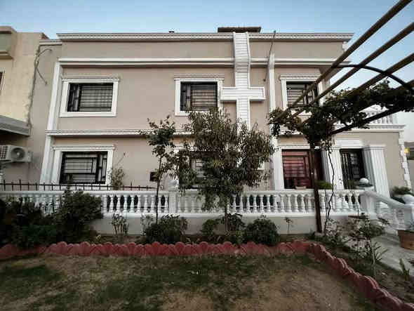 دار للبيع ركن في مجمع زيتون ستي في اربيل 

https://t.me/ahmadmuftah199
المساحة 200م + 290 م حديقة جانبية
4 غرف نوم 
استقبال - صالة - مطبخ - حديقة - كراج 

https://t.me/ahmadmuftah199__
خانوو بو فروشتن لة شارى زيتون ستى
٢٠٠م + ٢٩٠م باخچه
4 ژوورى نووستن
ژورى بيشوازى - هول -
***********
***********
