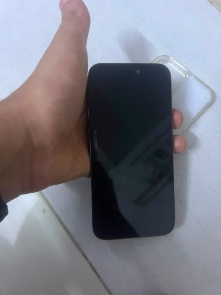 ايفون 14 برو ماكس تليفون جدا نضيف جدا ذاكره 256 بطاريه 83 تليفون مبدل فقط شاشه نوعيه اصليه سلسه تخبل فيس ايدي شغال فقط تليفون مفتوح تخطي سيمكارت متوقف فقطط باقي تليفون كله شغال ومكفول ويصيرله شريحه الاكترونيه نموذج م شرق اوسط سعر 425 مجال بسيط مكان بغداد الكرخ رقم ***********
