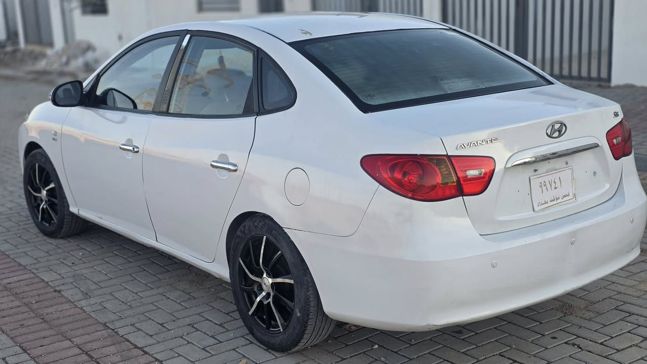 سفر لۆك ناوپاکەت
2006
ناوو زەرد
کوشن جلد
تەبريد لەمس 
كوشن هيتەر 
تەبرید و گەرمی بە شەرت
ئاوێنه شەفت كارابا
 سوكان ڤۆليوم
 سويچ كۆنترول 
چوارتایەی لۆك ویلی سپۆرت
 سەقفی شوشە
 هەمووگيانی یەک قۆپی پێوە نیە 
ناوو و بەرگ دەرگای لۆکە
 کوشنی لۆکە
جامی پێش و دوا هەڵگیراوە 
بۆ 250 مەسرەف مەگەڕێ پێش و دوای تازە توند کراوەتەوە 
بەرمەجەی ئەدوانس کراوە دیلکۆی هەر نیە
 رەحمەتت لێبێ سعری شتی جوان نازانی و مشتەری نیت سەری خۆت و منیش مەیەشینە 
نرخى 49 و مەجالێکی برایانە
مالی دۆسته شوێن کەلار 
***********
