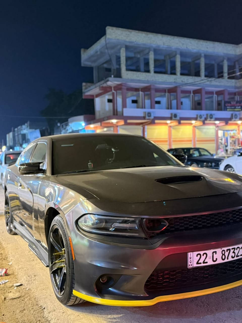 السلام عليكم
جارجر GT  2021
رقم اربيل هزه جديده تحويل وكاله 

كفاله عامه كلين تايتل 
فول ماعدى الفتحه 

ويل 20 تخم تاير 
كلشي ع البلاد 
منضومه زنون عدسه بلادي 
السياره مال جناي شرط الفحص 

استفسار وباقي التفاصيل اتصل وتدلل 
***********
***********
