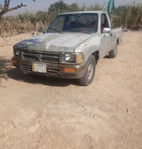 هايلوكس • ١٩٩٠ • كاطعة نار