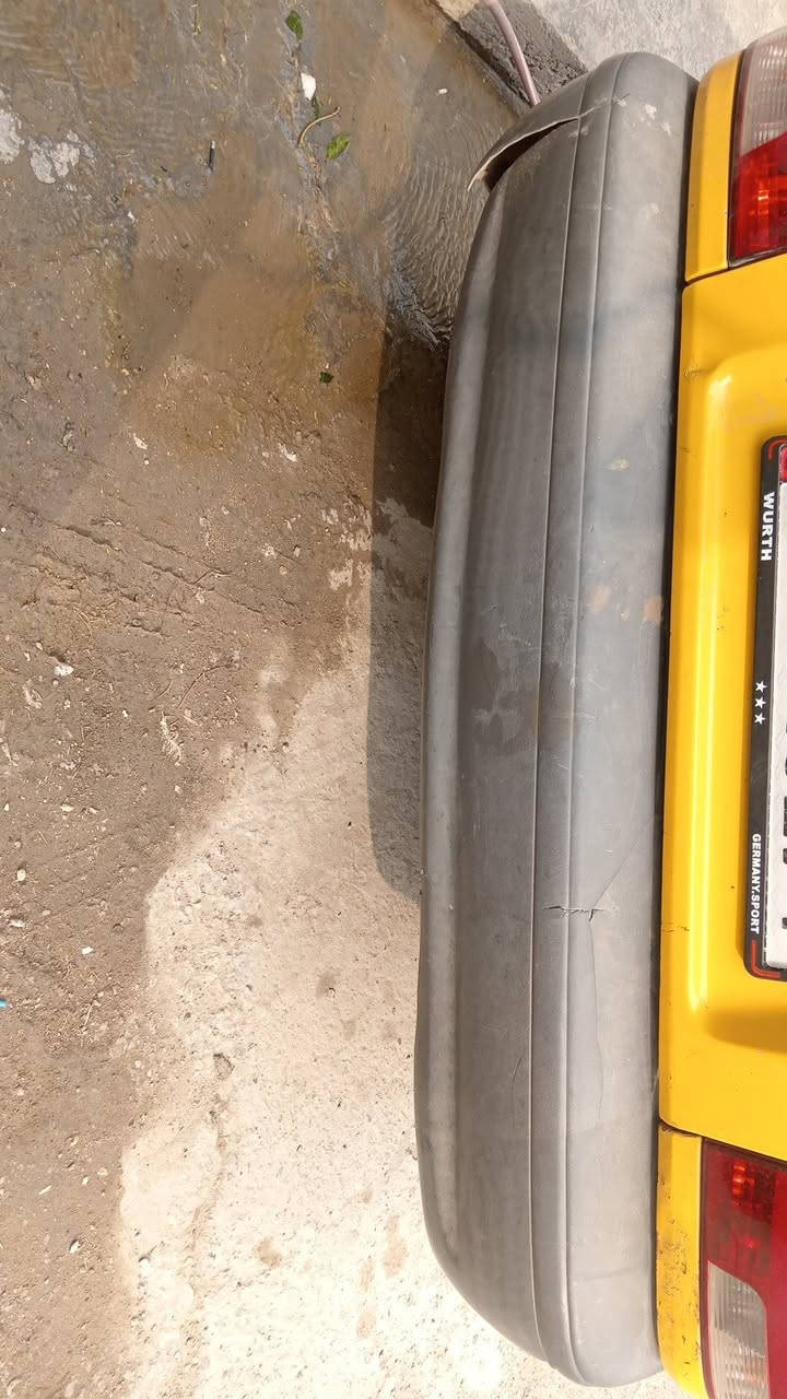 سايبا ١٢.
رقم انكليزي بغداد 

سياره نضيفه خير من الله

بس الكير بي الرابع يفلت

سعرهه( ٢٨) بيه مجال

مكاني بغداد جديده 

***********
