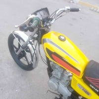 سيفان 4 كير موديل 21  مكينة نظيفة ناعمه شلعه معدل  كهربائيات كلها شغال...