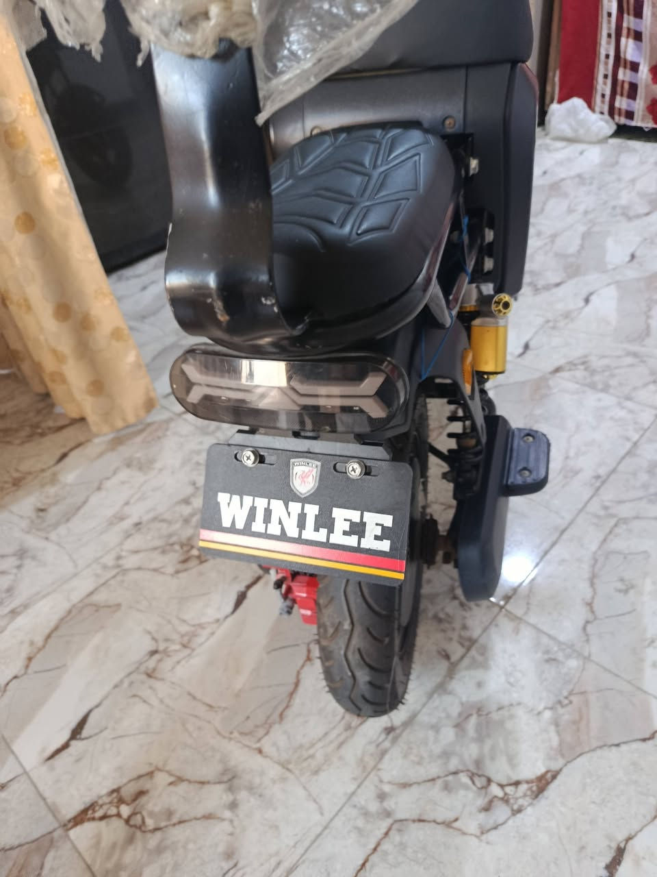 دراجة شحن نظيفة جدا  حديثة مستخدمة شهرين فقط  ناقصها باتري فقط  السعر 300 وبيها مجال .
تفاصيل اكثر وللتواصل على هذا الرقم بي واتس اب
***********
