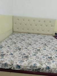 غرفة خشب • ست كرد • للبيع