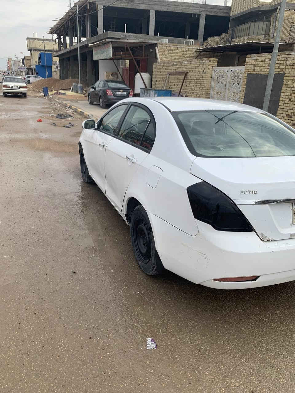 السلام عليكم    
ام گراند2013رقم واسط سنوية ل27 هزة جديدة تحويل مباشر بدون ضربة فقط لگاط خياسات في داير الجاملغات محرك وكير كورلا نضيف تبريد شغال فتحة شغالة سيارة جاهزة  
سعر البيع  43 ورقة   
اتصال ***********
