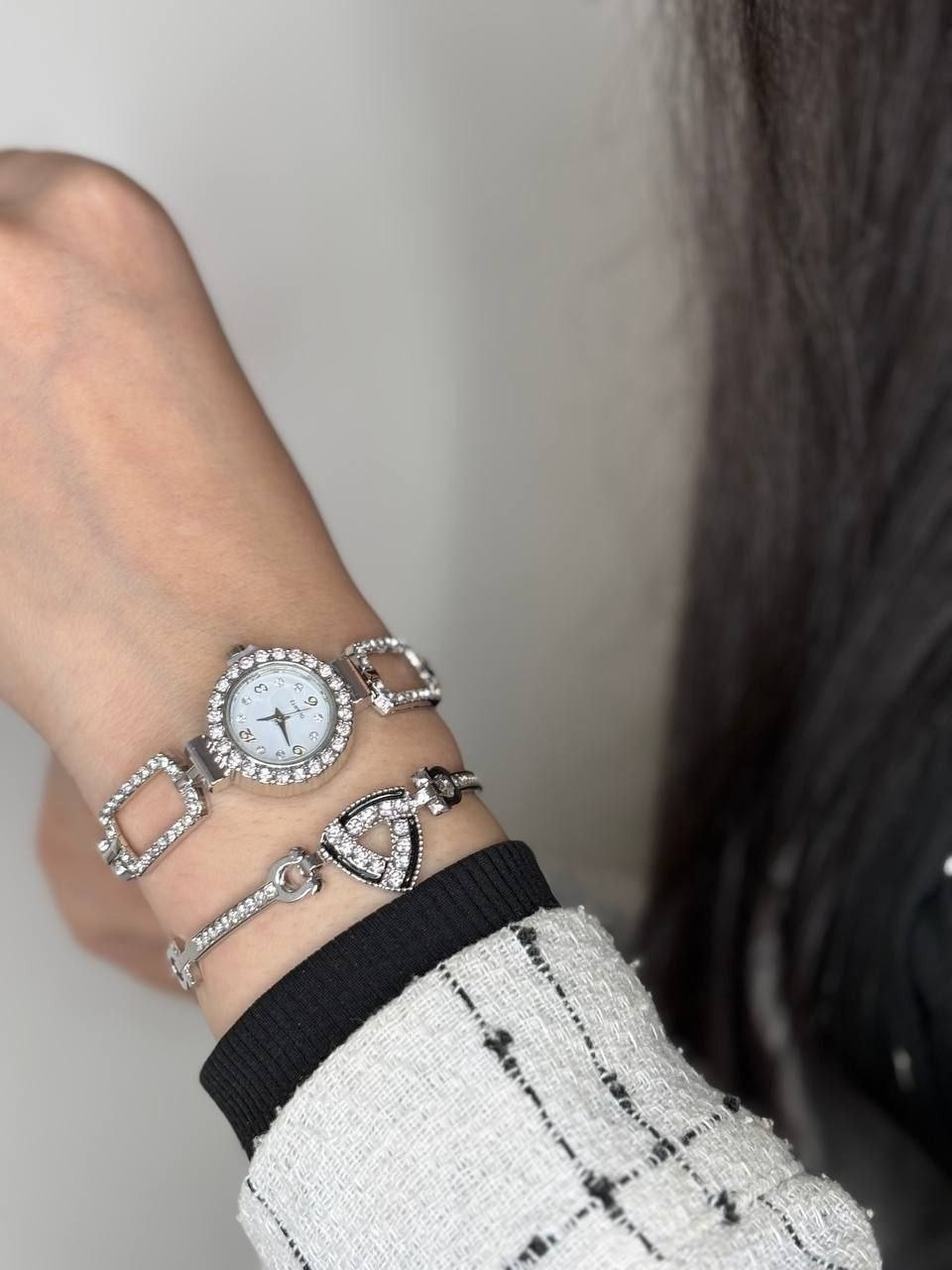 لا تنسون قرعة 
التفاعل الاسبوعي
شوفولي النزاكه ساعة وسوار 
نسائي طلاء ثابت 
السعر(5000)دينار🤩


**إذا كنت صاحب هذا الإعلان وتريد حذفه لأي سبب، رجاءا أرسل رسالة إلى الدعم الفني**