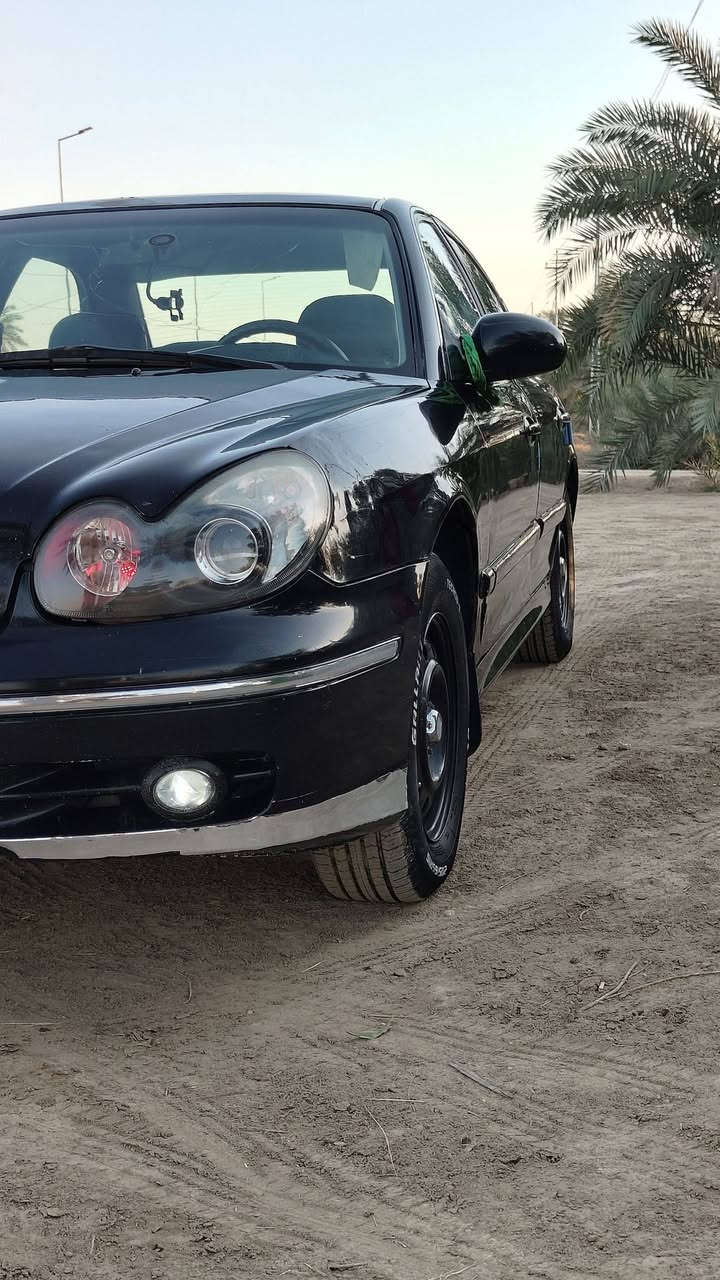 السلام عليكم 
اقره المنشور زين :٫
سوناتا وفود 2002   رقم بغداد مشروع وطني بأسمي السيارة وارد خليجي مصبوغه عام  بيها خشم جاملغ الايسر  والجيلاتين مال قمارة جارد وليس الصبغ 
محرك 2000 جديد لا دوانز ولا شي شرط نعومة  مداري اديرلها دهن الماني  اصلي 
گير جديد تنميرات وشلعة تخبل ✈️
راديتر مي ومنضومة جديد حاوية شادها مداريها بالمي
راديتر تبريد وكمبريسر جدد صار شهرين من مبدلهن عوزها غاز  فقط وعلى الشرط التبريد
تخم تايرات جدد
  فلاتر جدد 
شادلها شاشة وكامره  
واشاير لدات اصفر يخبل + غمازات يمين ويسار
لايت زنون عالي اصلي ابيض شرط نهار  
حدادية نص عمر والمشط تعبان  سعره 50 الف بالحلة 
دجات محرك وگير جدد  توني شديتهن
السيارة  نصبتها تجنن  اتحده وحده بنصبتها
خير من الله وصارف عليها ومرتبها  والياخذها بالعافية عليه  يترحملي عليها 
سيارة معروفه من ناحية القوة والرزانه والثبات والنعومة والتبريد
مكاني الديوانية قضاء المهناوية 
السعر (60 ) وبيها مجال 
للاستفسار الخاص مفتوح او الاتصال على الرقم
***********
