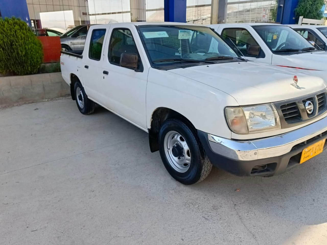 نیسان پیکاپ 2002 مە کینە گەورە 24 ، یە ک دەرگای بۆیاخە پیش و پشتی هیچ پیوەنیە  تەبریت و پاوەرە ئارم هەولیرە بەس ئاڕمەکەی  ونبووە ، نەرمە تەرزەکی هەیە سحری ٦٤ محاملە شوین چوارقوڕنە  ژ/م ***********، جوابی نامە نادەمەوە سەیارە هی ئەو ژمارە تەلەفۆنەیە رانية, السليمانية
