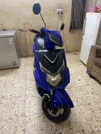 دراجه شحن نوع سكنس كلش نضيفه ناقص بطاريات فقط هورن دبل اشاره يمنه يسره...