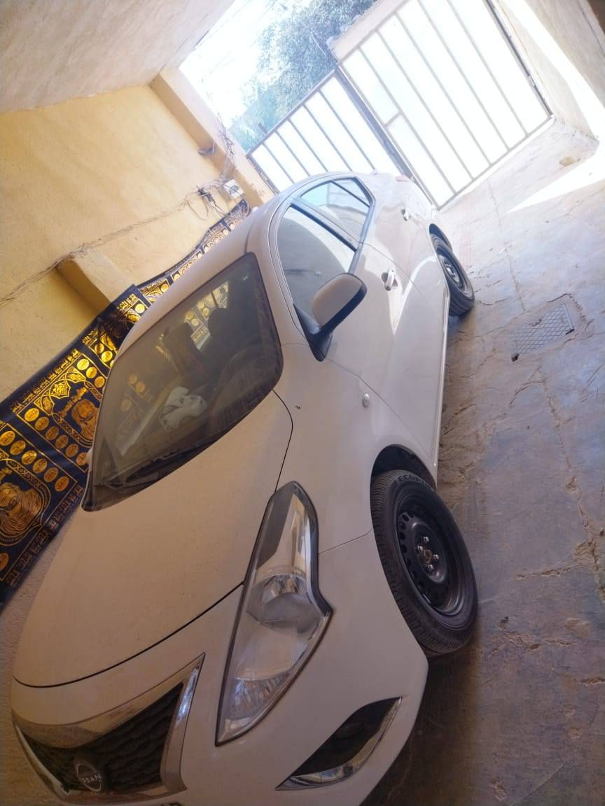 سلام عليكم نيسان سني هندي
موديل 2024 مكفوله من صبغ وتبديل سعر 128بيه مجال قليه 
مكان سياره النجف الاشرف 
رقم تلفون ***********
