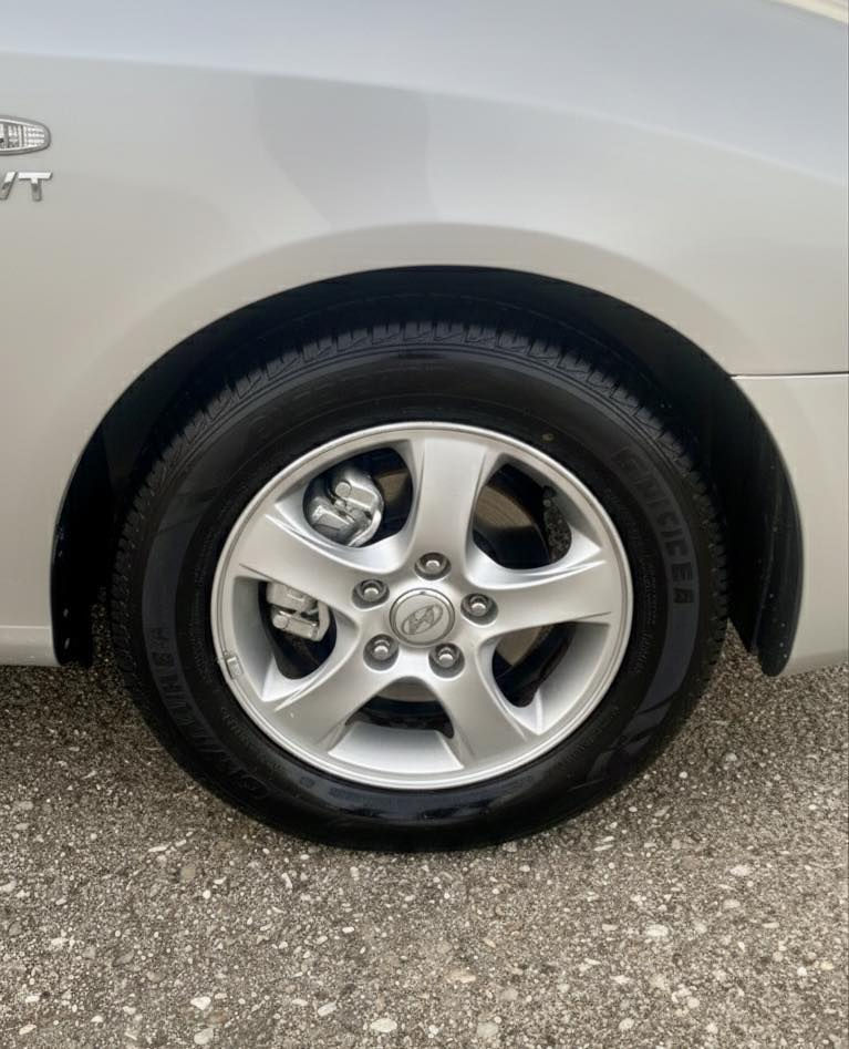 سلام عليكم للبيع افانتي مديل 2009
 دخول جديد متومه شمالي انكليزي
السياره جديده كير محرك حدادية تبريد تدفئة مكفولات 
تخم تاير جديد ،شاشة كامره خلفيه كشنات جلد 
مكان السياره بصره 
للتواصل ‭0773 938 0122
