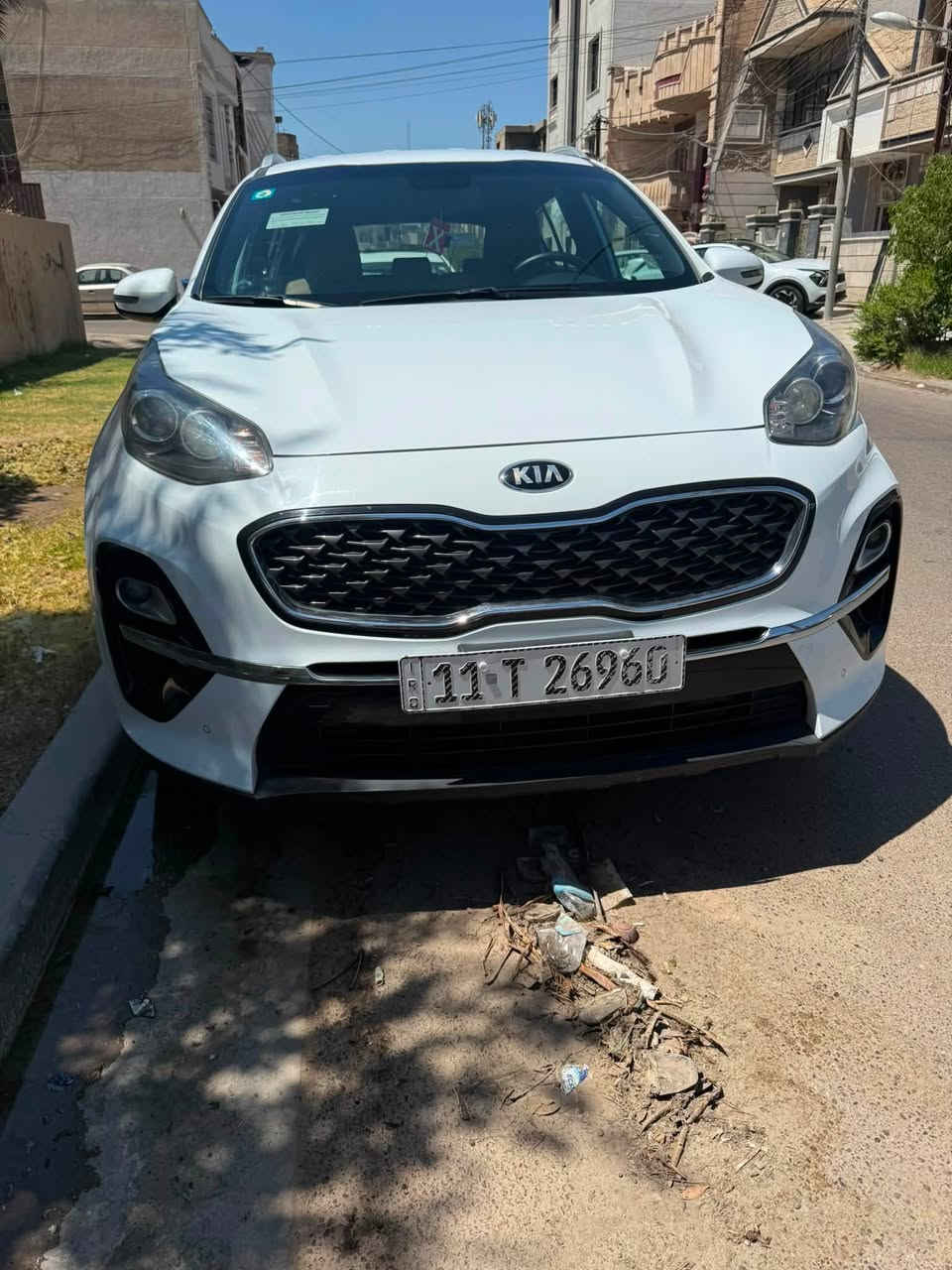السلام عليكم
سبورتج 2019 
سياره ماشيه 80 الف 
كفاله ما عدا الجاملغ الخلفي بي بارد 
سعر 185 وبيها مجال 
***********
