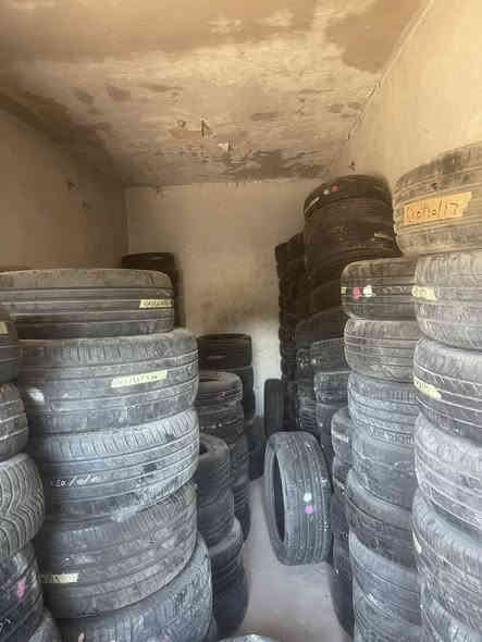 وجبه تايرات قياس 16 /60/215/وقياس 16/60/225 وقياس 16/60/205 باله اوربي نظافه فول الزوج 45 مع الشد والبلنص 
مجمع المصطفى المشتل شارع المدارس
***********
اسعار مناسبه ورخيصه وتاير مال معاتب
