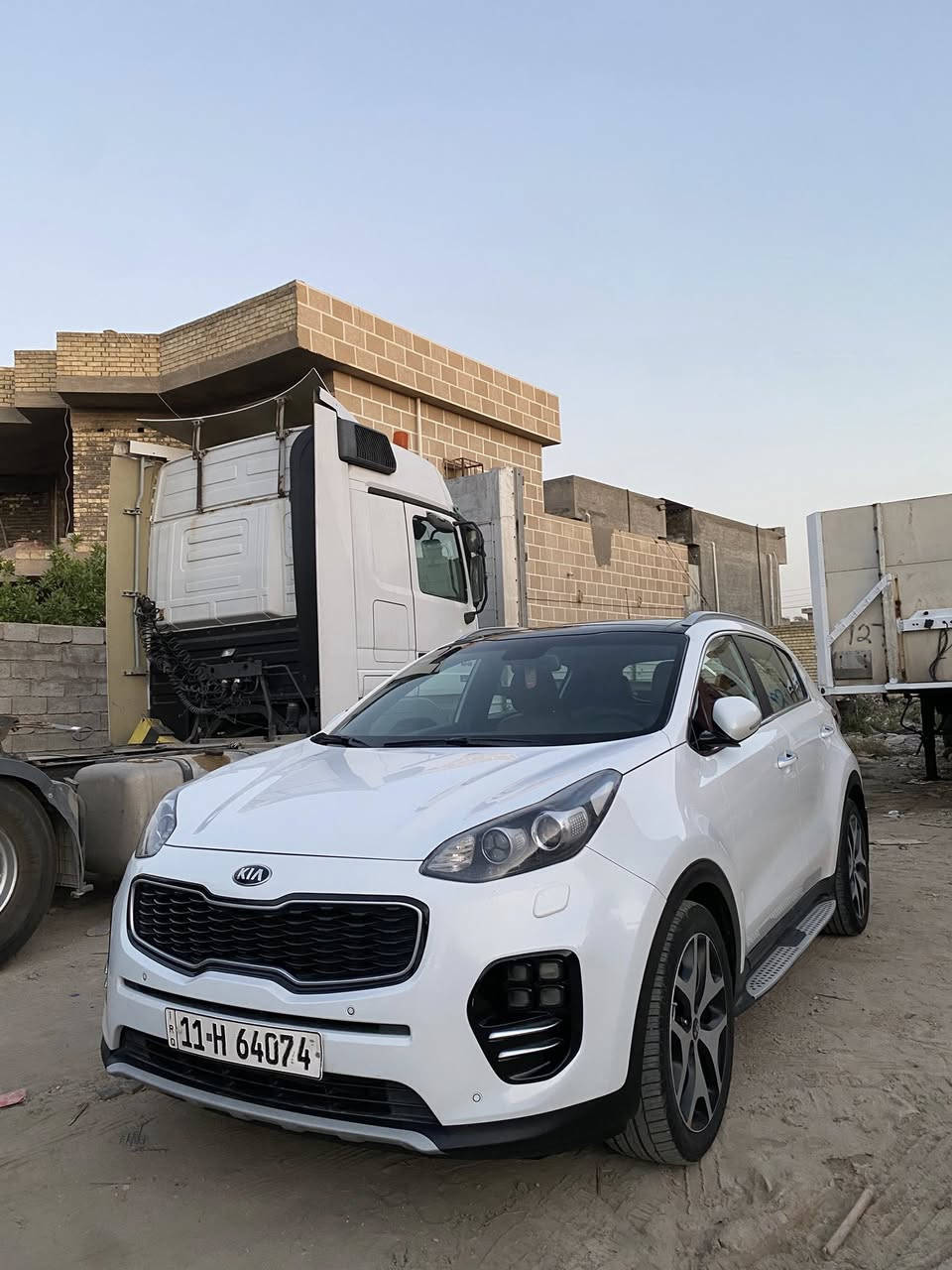 سلام عليكم سبورتجً جيتي لاين ورد خليجي موديل2018فوال مواصفات كفاله عامة من صبغ وبارد واحد عل واحد بلي رامه بصمه سايد بريك دكمه  كشنات جلد كهربايت مري شفط كأمره خلفيه وماميه سيارة محرك 2000دوش فوال مواصفات تفاصيل عل رقم الهاتف السعر195وبيها مجال  ***********)(***********
