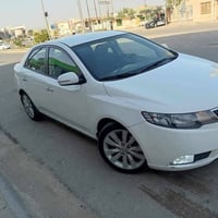 سيراتو 11 للبيع بأسمى 07813446663