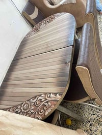 ميز طعام • ٤ كراسي • بي مجال