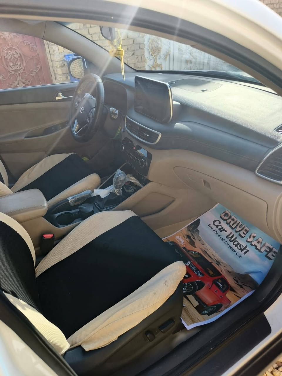 سلام عليكم
للبيع فقط
توسان 2021 رقم أربيل ألماني
سياره متجايه يعني حادث مو قوي وبدون دواخل شرط الفحص والقماره بيه معجون فقط شبرين والباقي رش ملاون
سياره جاهزه من كلشي 
كير ومكينه كفاله
ماشيه135الف
السعر 180وبيهه مجال لشراي
العنوان واسط النعمانيه

للإستفسار***********
***********
