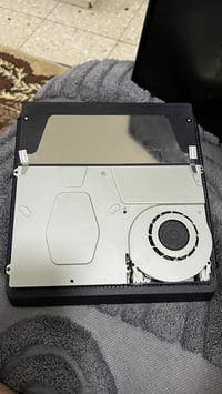 ابلي 4 سلم  نضيف ماداخل صيانة ويا كارتونة مالتة  HDmi ويا يدات 2  وعند...