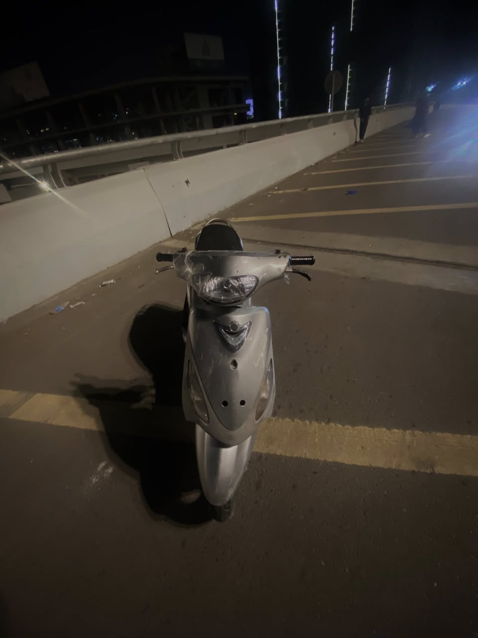 سلام عليكم
دراجه ماكس منغولي للبيع

دراجه ما بيهه اي نقص فقط باتري

كفرات بلاديه دراجه ملحه
 نكره هندر من الصبح 
دراجه عل بلاد 
السعر 350 وبيهه مجال للطيبين 
الرقم فقط وتساب (***********) 
أو مراوس شعدك نزل
