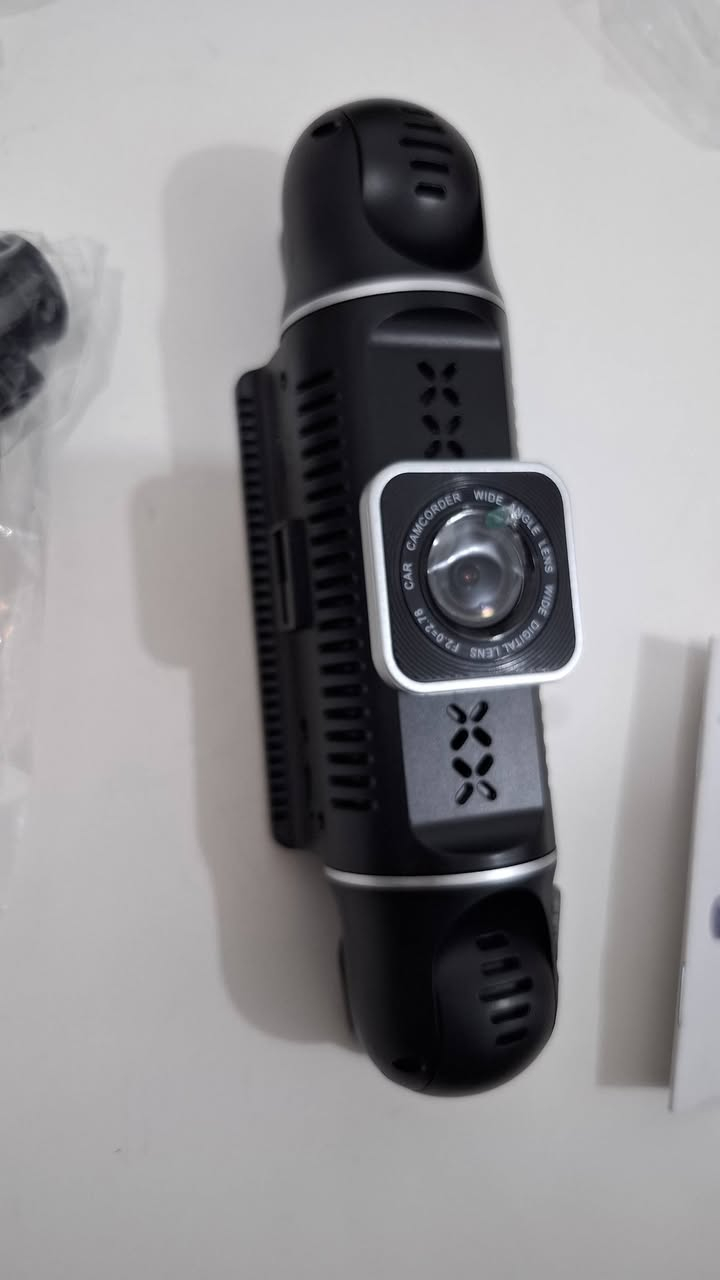 داش كام اربع كامرات امامي خلفي اثنين دواره  يمين و يسار الدقه 1080×1920 شاشه كبيره حجم ٣ بوصه  ، رام ٦٤ , واي فاي , GBS  , تصوير ليلي ، تسجيل صوتي كامل الملحقات السعر ع خاص


**إذا كنت صاحب هذا الإعلان وتريد حذفه لأي سبب، رجاءا أرسل رسالة إلى الدعم الفني**