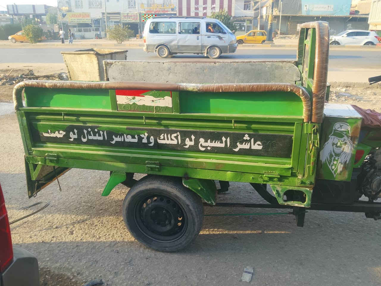 السلام عليكم شباب ستوته للبيع موديل 22 مكينه 21 السعر 1,650 وبيها مجال المكان حله شارع 100 الرقم ***********
