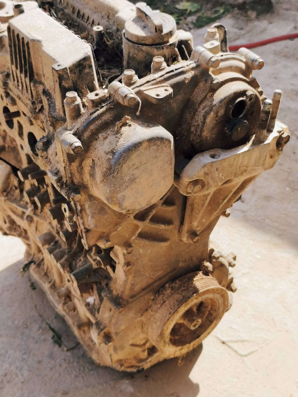 للبيع محرك كيا سورنتو وارد أمريكي
المحرك بيه مفتر يطغ (بحاجة تصليح)
يصلح لمن يريد يصلحه أو يستخدمه قطع
الموقع: واسط الكوت 
للاستفسار اتصل 🗣📲📞 ***********
