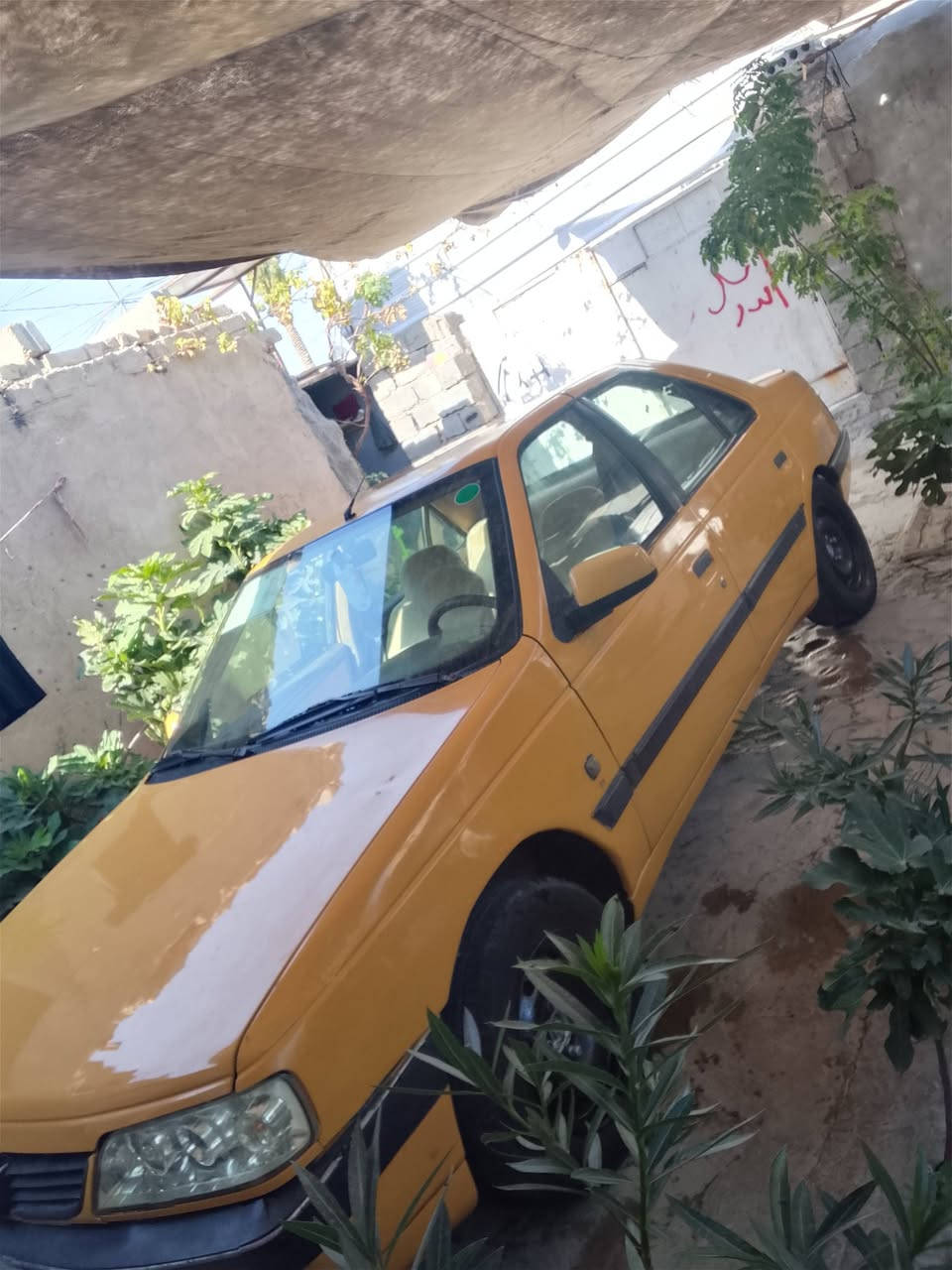 للبيع بيجو 405 موديل 12 رقم بابل سياره مال جناي حلوه وجاهزه كفاله عامه
مكانها حله حي نادر سعر 26 بيه مجال 
***********
