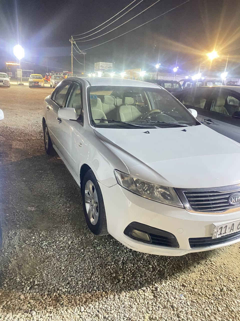 اوبتما 2009 خليجي بيها بنيد صبغ وجاملغ وباب مبدل بلاد بدون صبغ سياره جاهزه وجديده كلوب ما مشتغل بدشبولها 
رقم بغداد دولي سعر 115 بيها مجال 
مكانها الانبار الرمادي
***********
