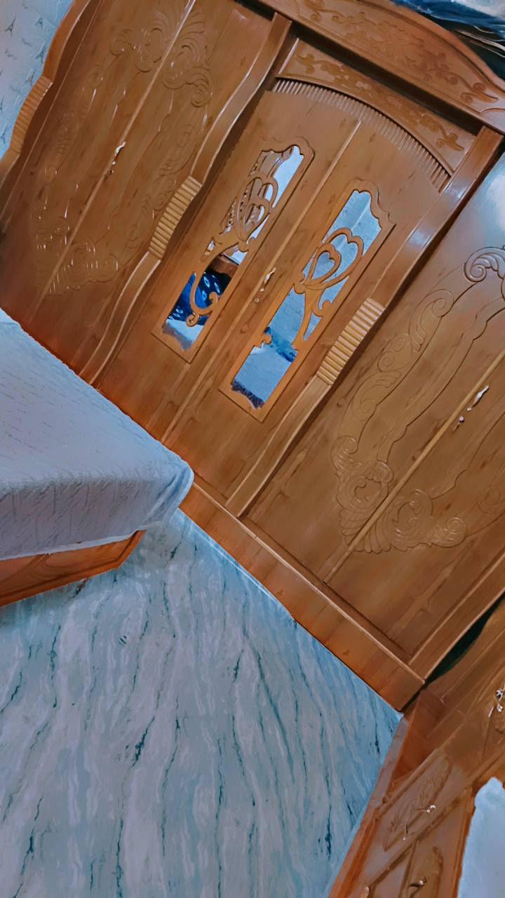 قرفه اخشاب للبيع  تفصال عراقيه تفصالها جديد كلش السعر (مليون ونص) وبيها مجال   الهاتف *********** المكان البصره القبله
