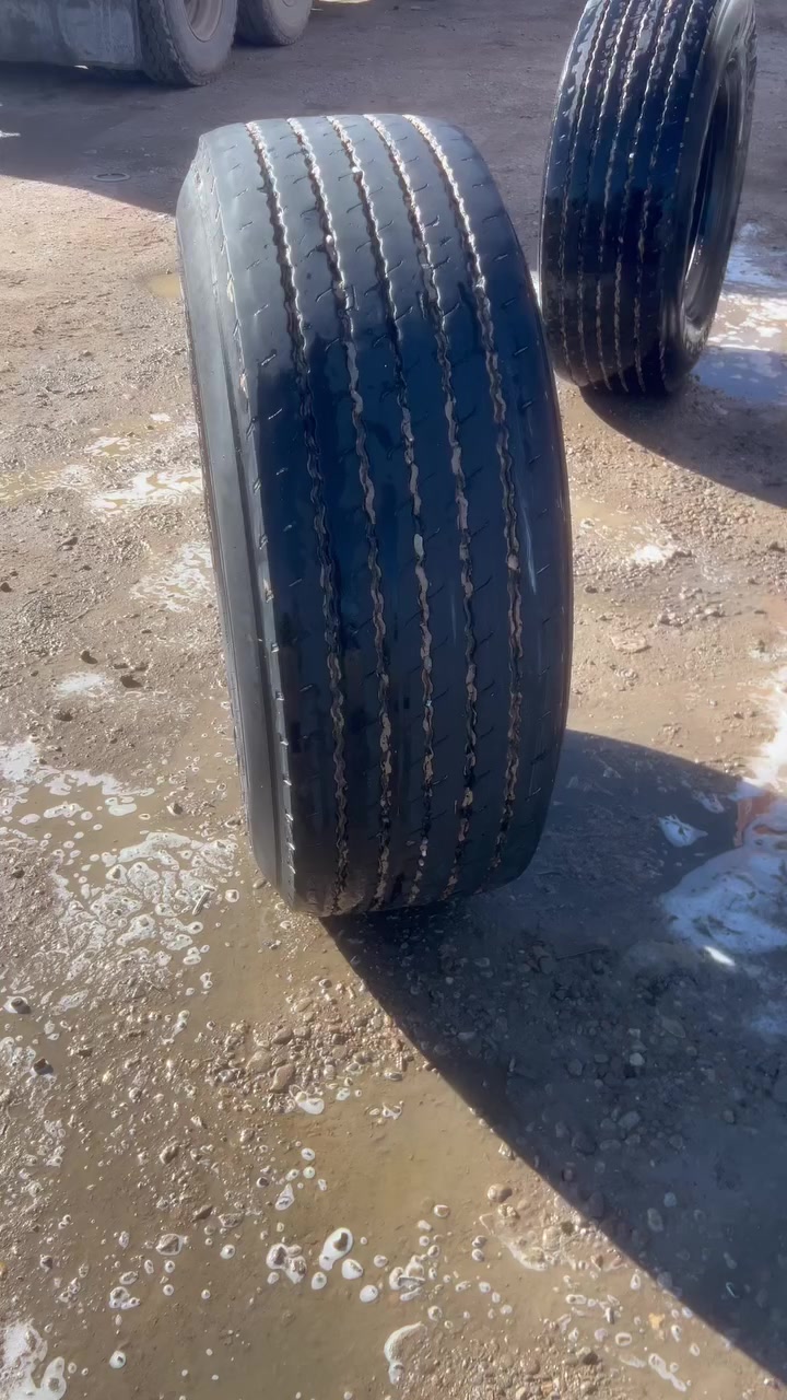 السلام عليكم زوج تايرات حرفش مال ستيرن مالات الخارج تريد هنه ويلات تريد بدون مكان طوز خورماتو 
 ***********
