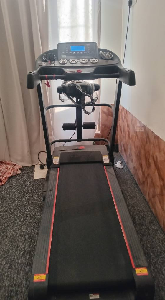 سلام عليكم جهاز جري وزن ٢٠٠ جبلي للبيع كربلا الاستفسار عله الرقم ع الفيس ماموجود***********
