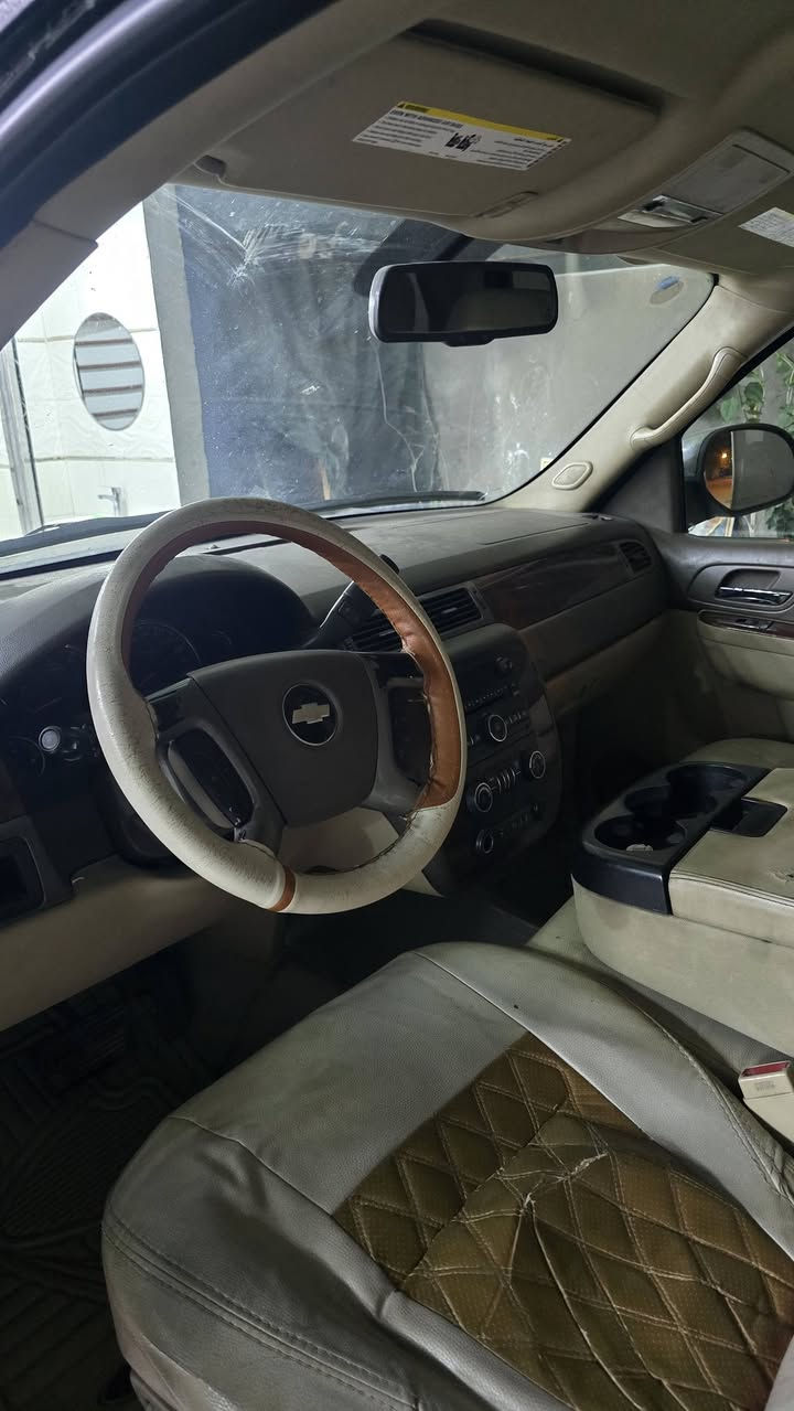 سياره تاهو موديل 2014 وارد خليجي  سياره باسمي تحويل ثاني يوم 
للاتصال ***********
