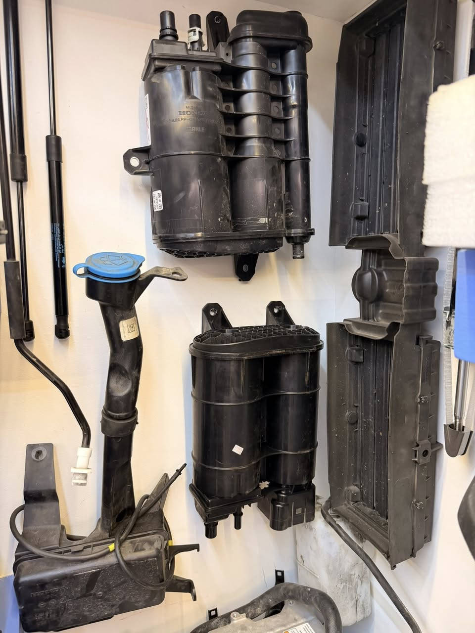 🚗مركز  المحترف بقطع غيار هوندا 🇯🇵
🔧 ثقتك الأولى بقطع الغيار الأصلية، التجارية، والتفصيخ لهوندا
العنوان الاعظمية شارع عمر بن عبد العزيز مقابيل صيدلية الباخرة 
***********
***********
